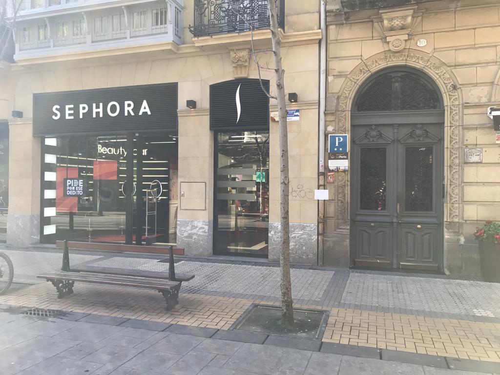 Pension La Perla Σαν Σεμπαστιάν Εξωτερικό φωτογραφία